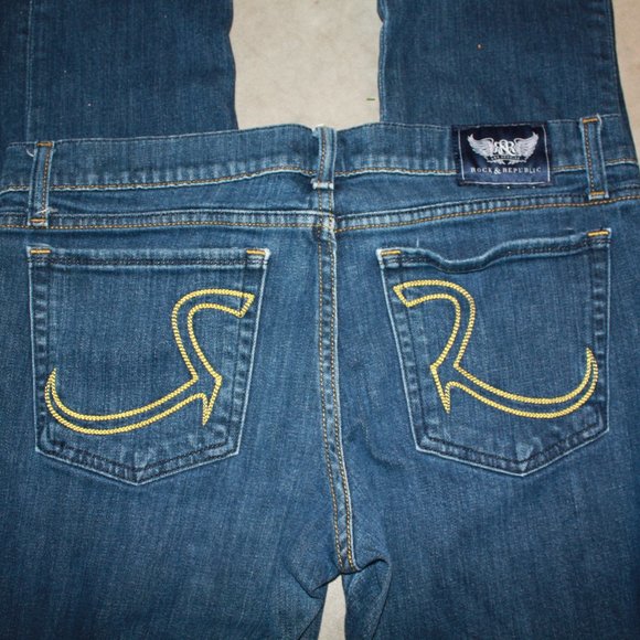 Rock & Republic Classic Stella Jeans - Picture 5 of 7